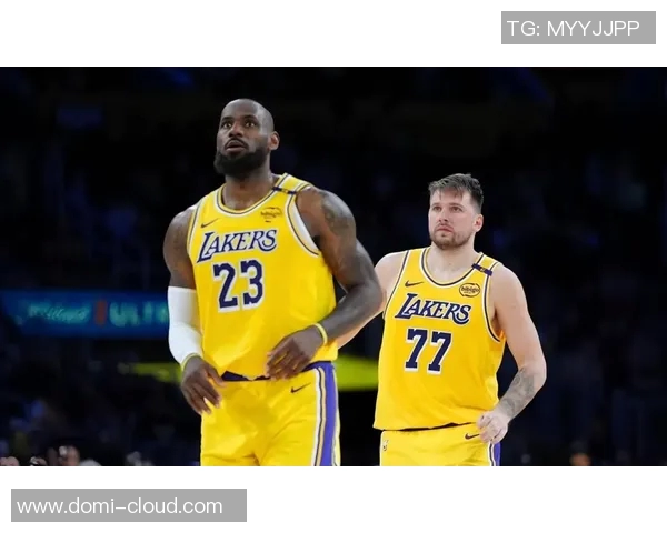 热火三巨头对决湖人传奇时刻回顾与分析